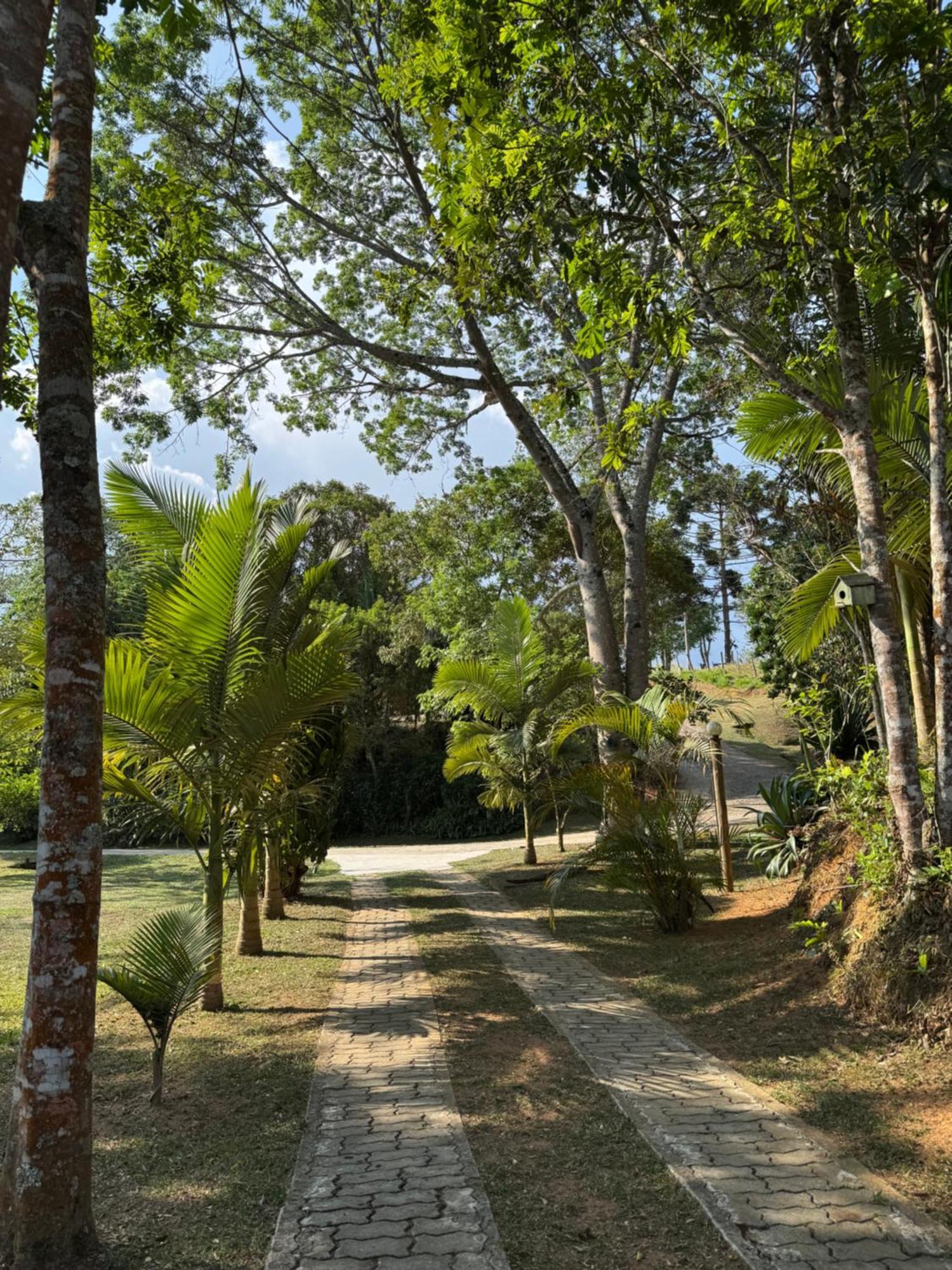 Pousada Recanto Dos Passaros Cunha Exterior photo